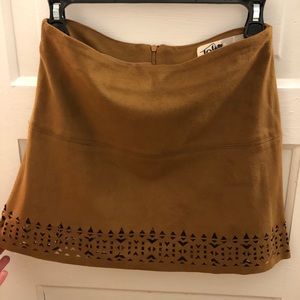 Jolt faux suede skirt size 1